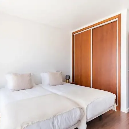 Baleal Surf Ranch ゲストハウス *