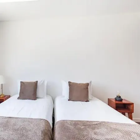 Baleal Surf Ranch ゲストハウス