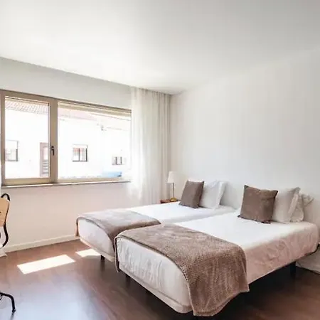 Baleal Surf Ranch * フェレル