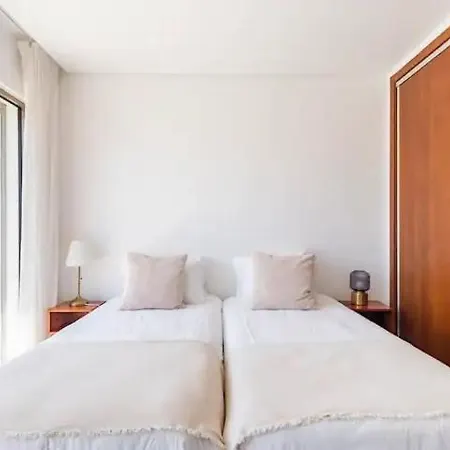 Гостевой дом Baleal Surf Ranch