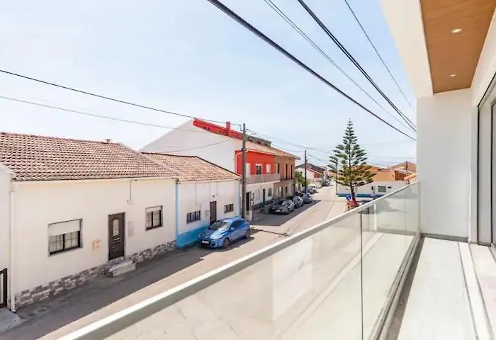 Baleal Surf Ranch Πανσιόν Ferrel (Leiria)